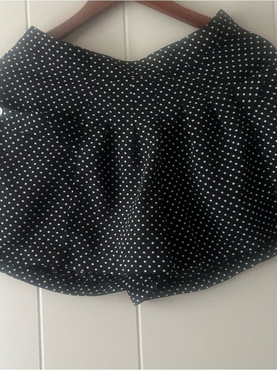 Dresses & Skirts - Mini Skirt
